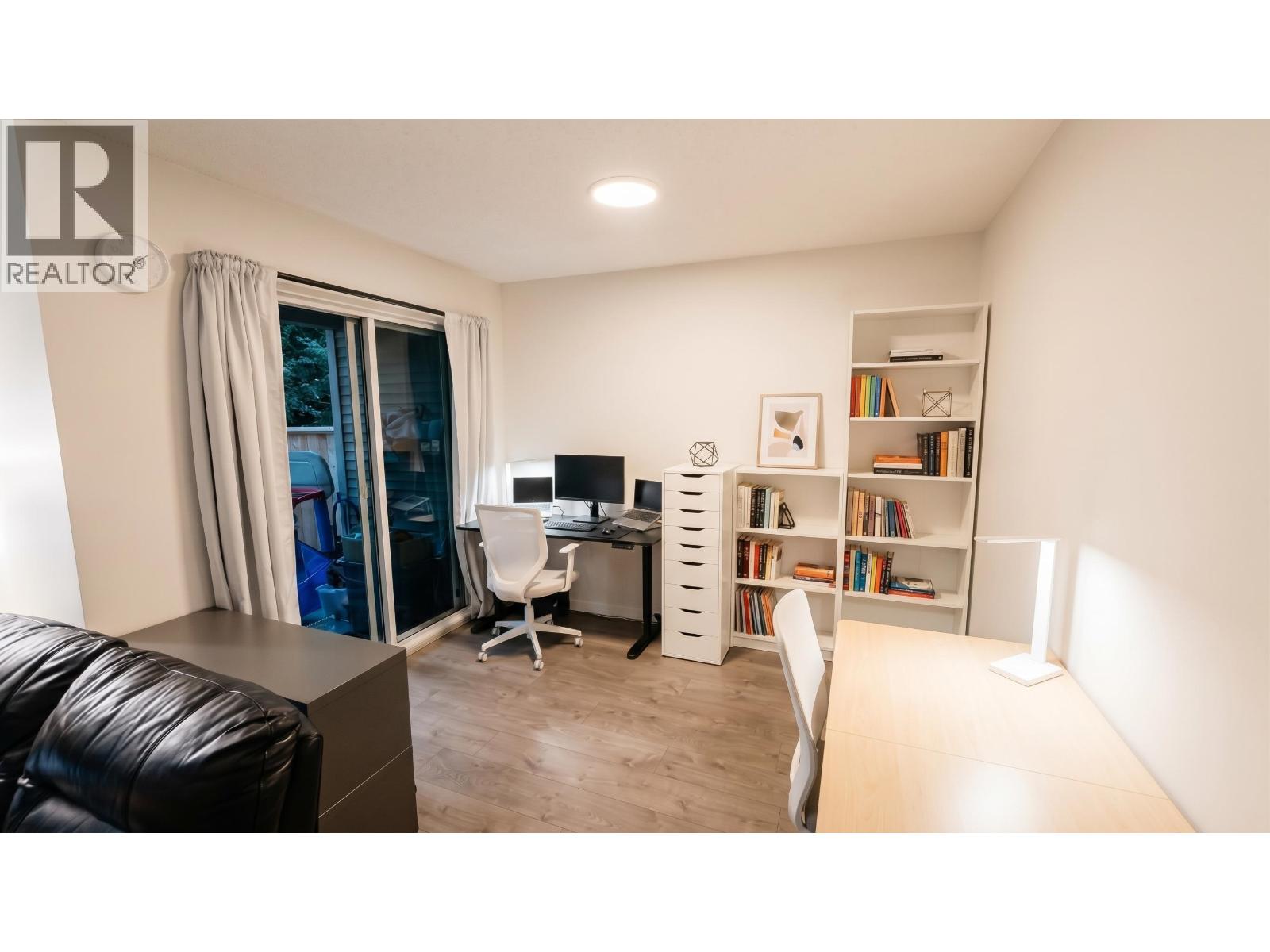 9 8691 Cook Road Property Photo 4