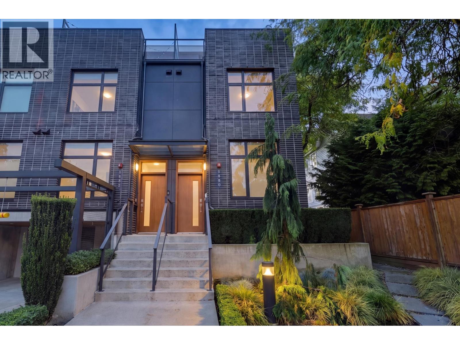 1880 E Georgia Street Property Photo 1