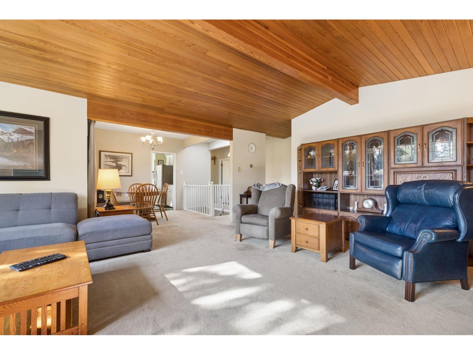 13645 Blackburn Avenue Property Photo 9