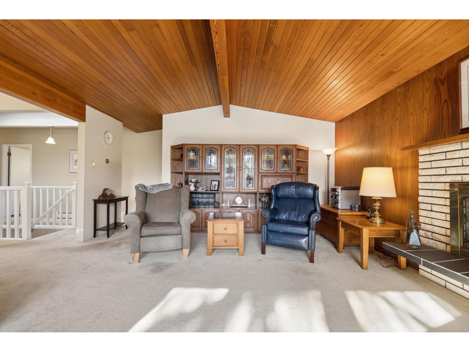 13645 Blackburn Avenue Property Photo 10