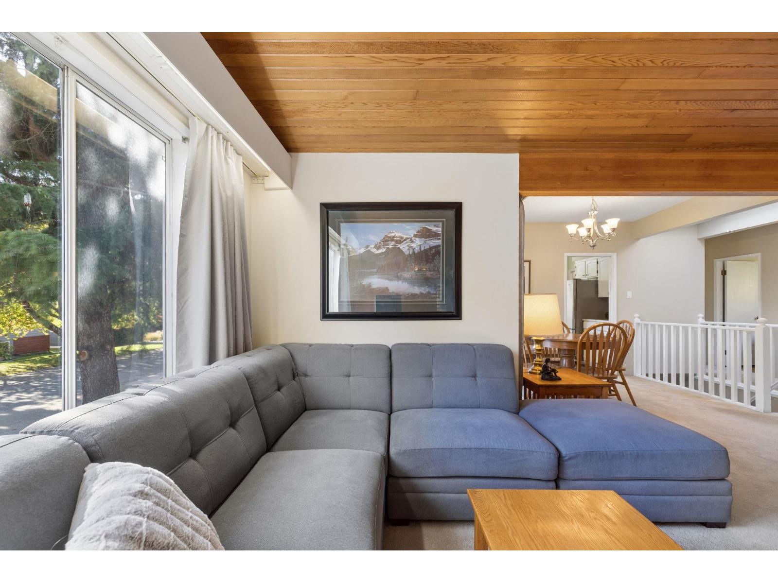 13645 Blackburn Avenue Property Photo 11