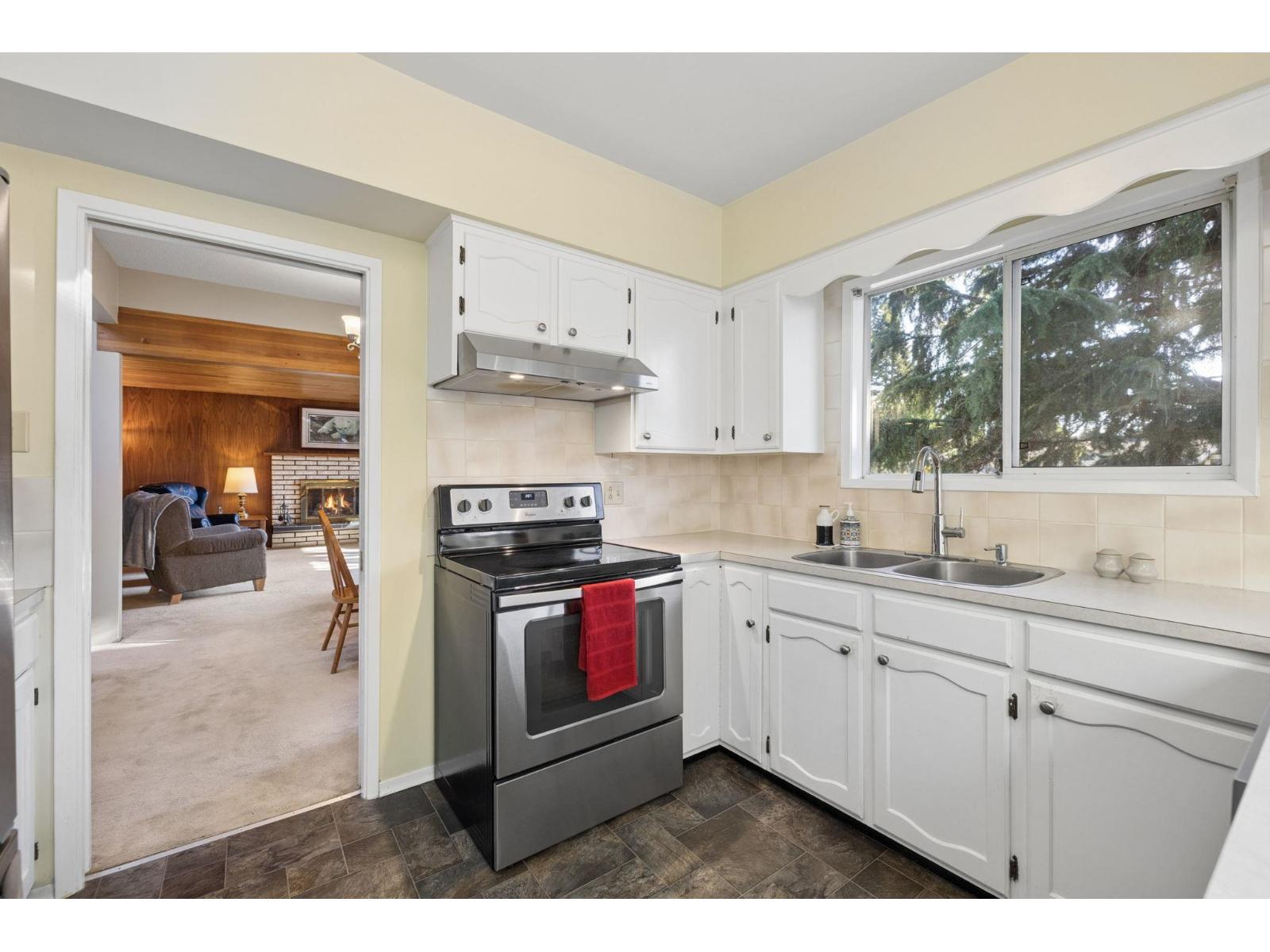 13645 Blackburn Avenue Property Photo 19
