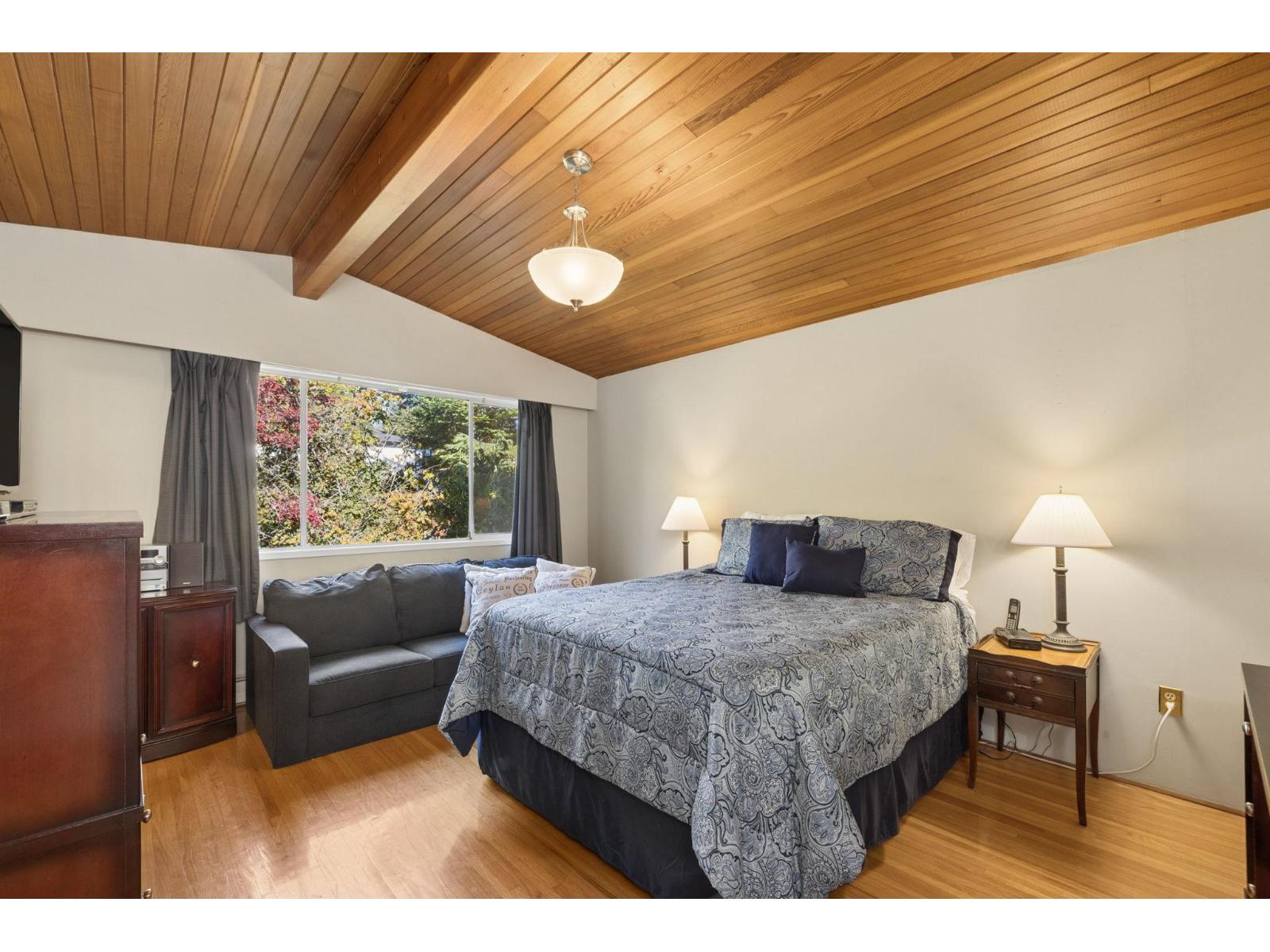13645 Blackburn Avenue Property Photo 22