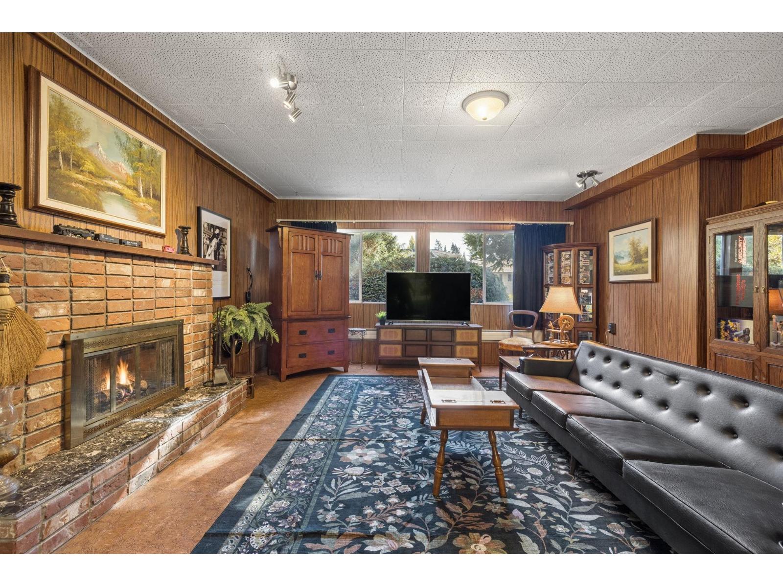 13645 Blackburn Avenue Property Photo 27