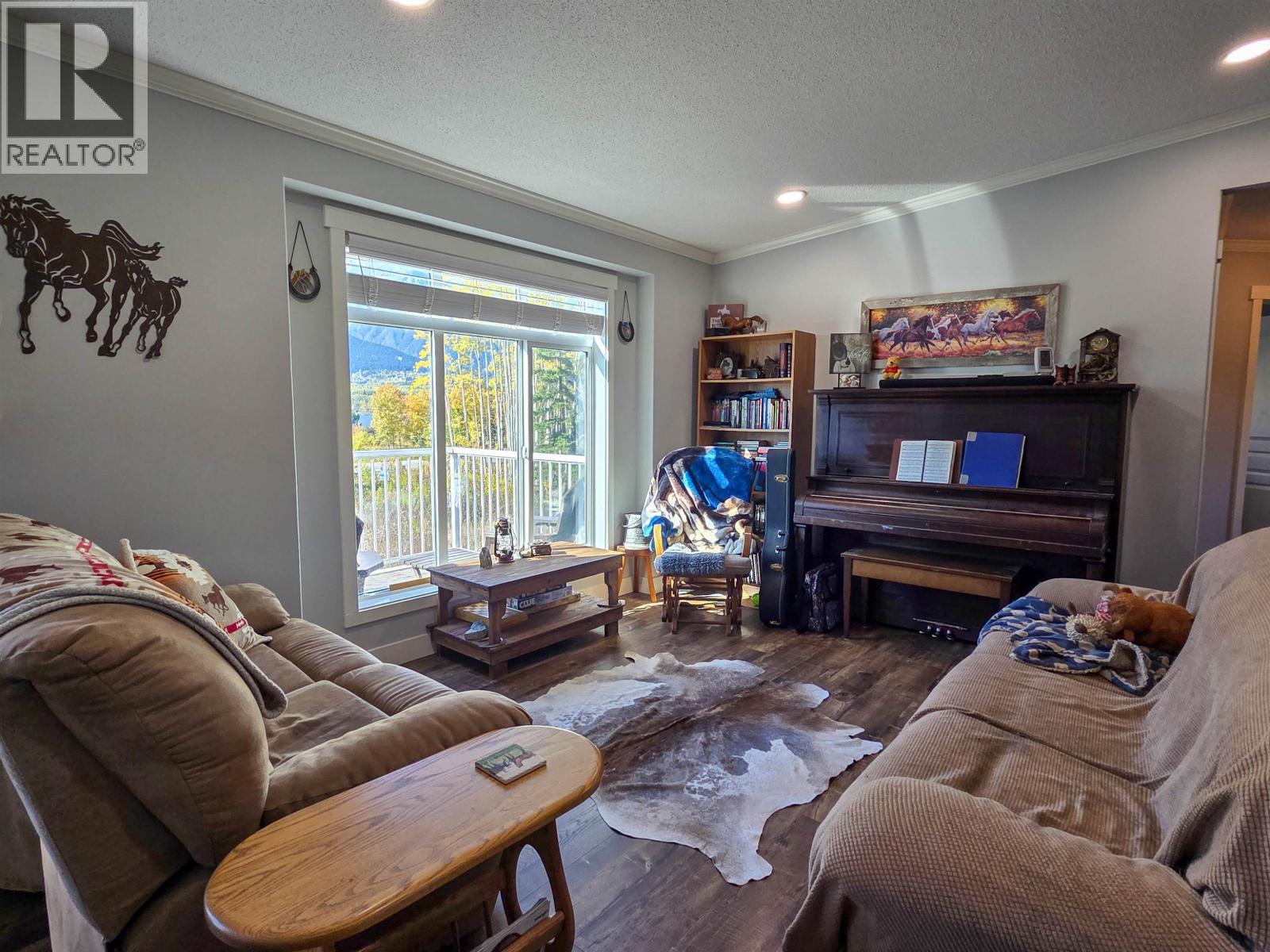 6380 Dawsons Lane Property Photo 7
