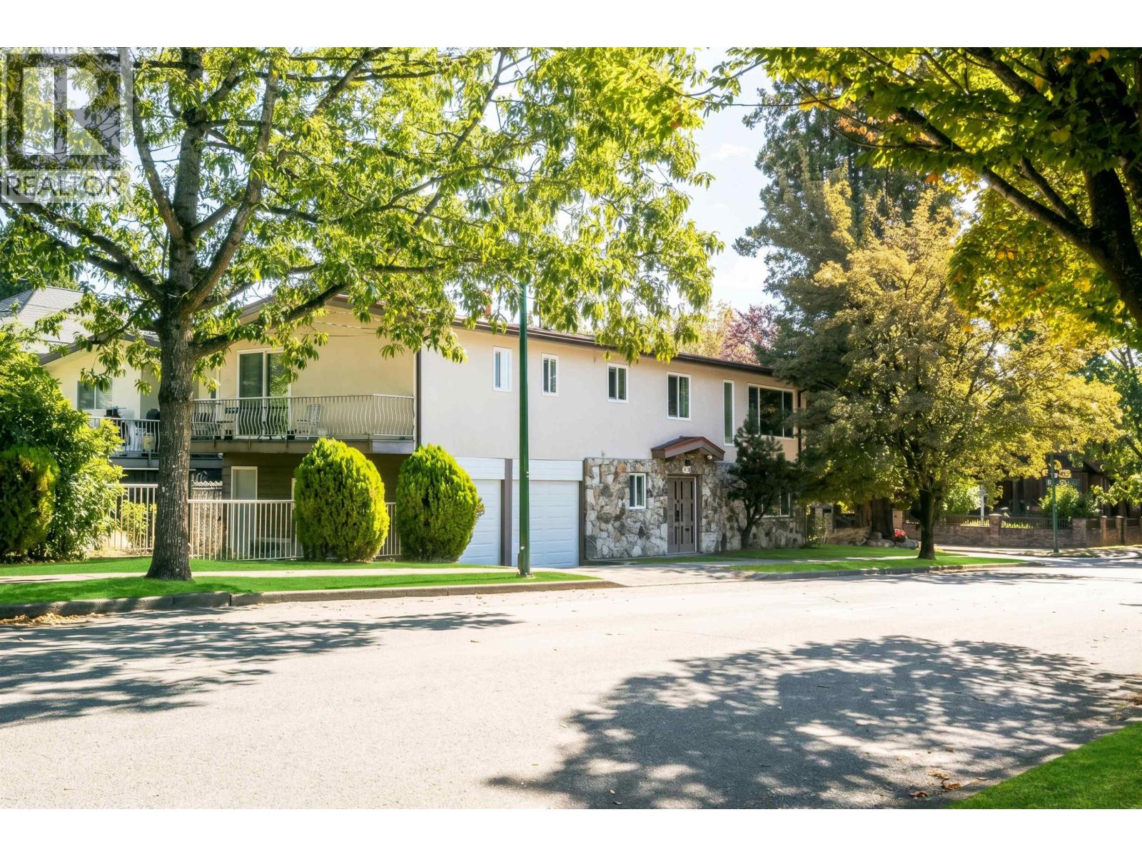 7658 FREMLIN STREET Property Photo 1