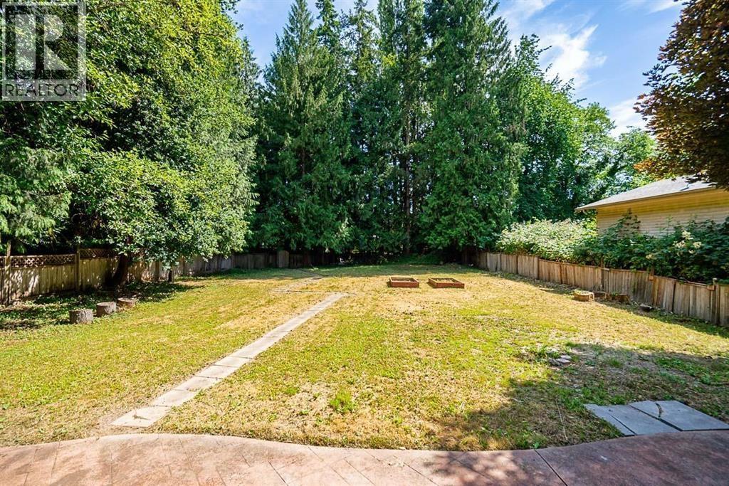 24084 102 Avenue Property Photo 6