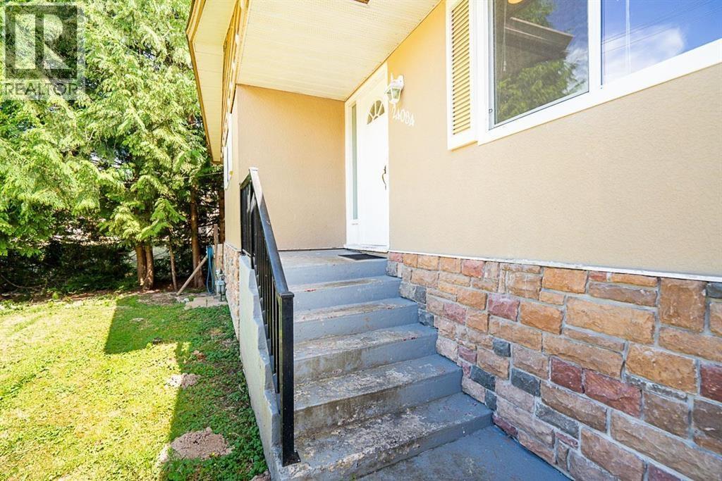 24084 102 Avenue Property Photo 35
