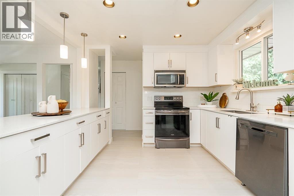 24084 102 Avenue Property Photo 36