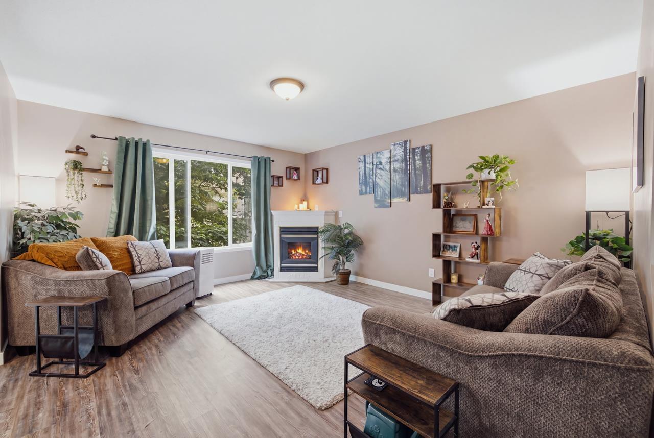 46360 Valleyview Road #2 Property Photo 3