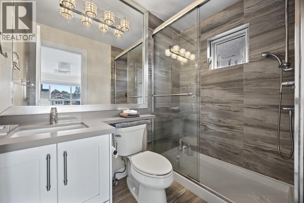 4 9840 Alberta Road Property Photo 30