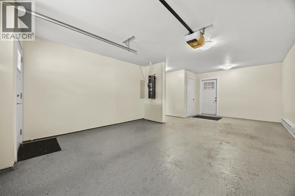 4 9840 Alberta Road Property Photo 38