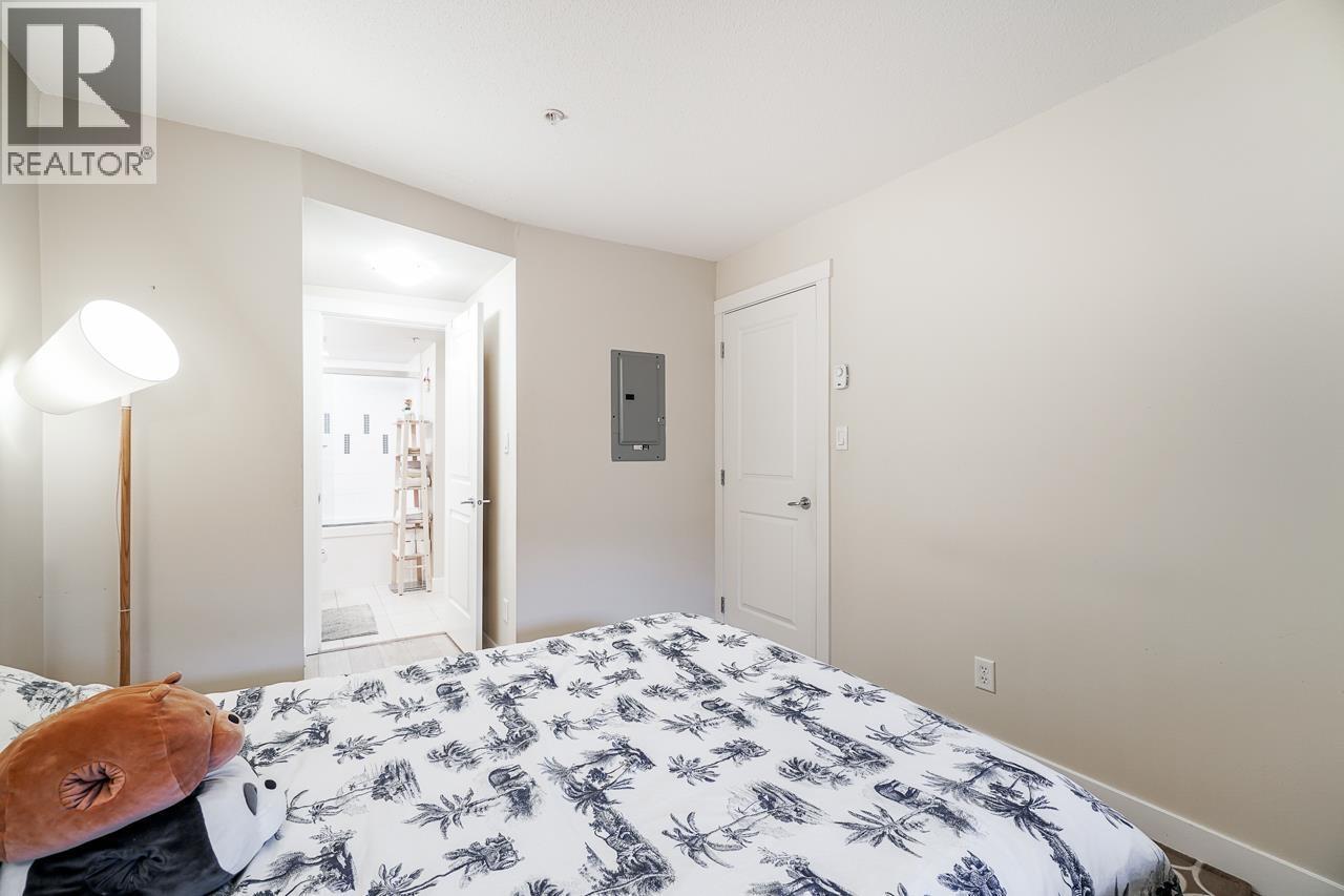 211 4728 Dawson Street Property Photo 15