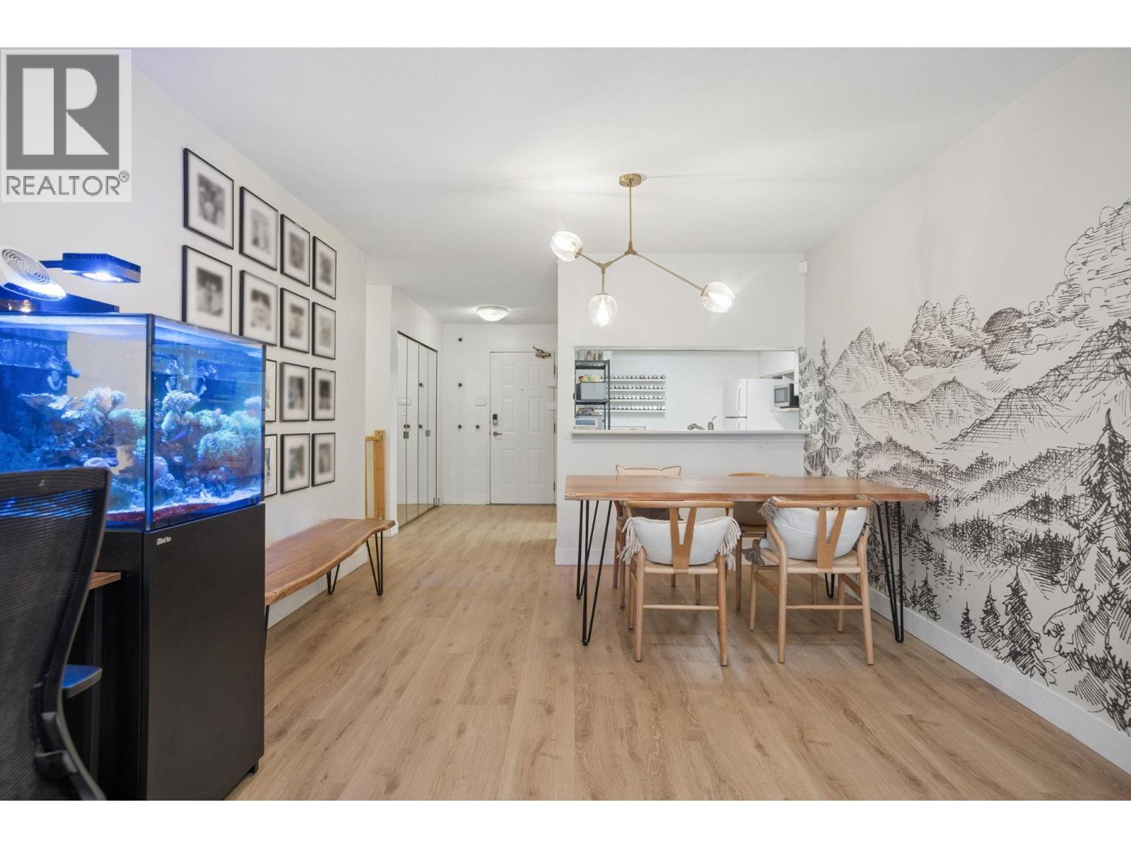 108 1655 Augusta Avenue Property Photo 7