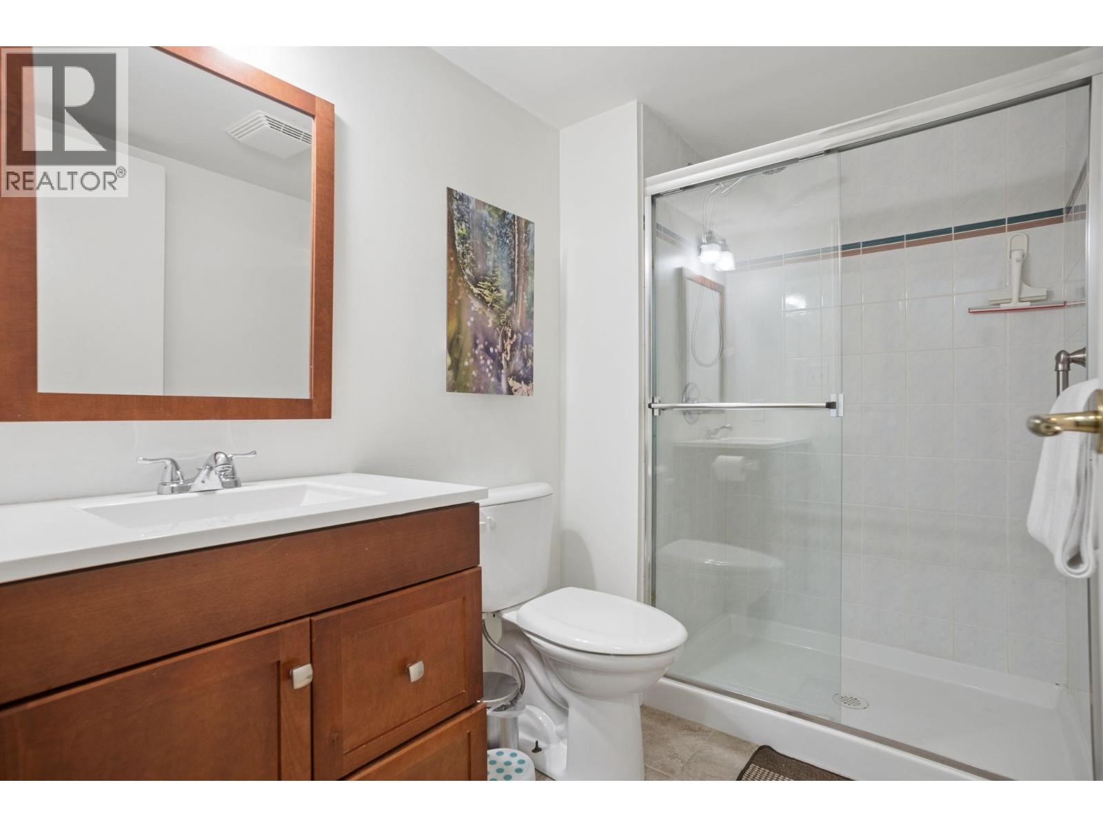 108 1655 Augusta Avenue Property Photo 22