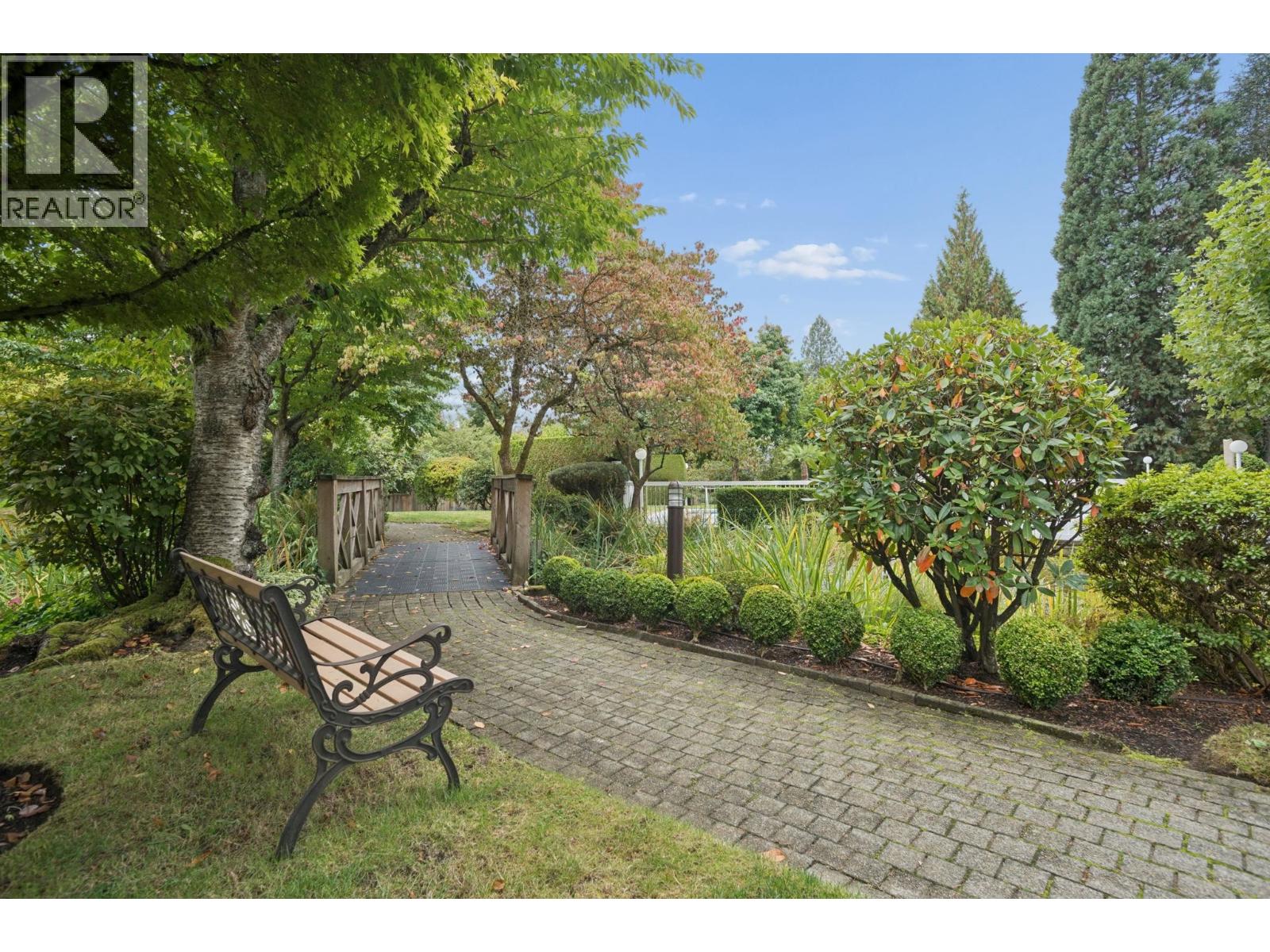 108 1655 Augusta Avenue Property Photo 31