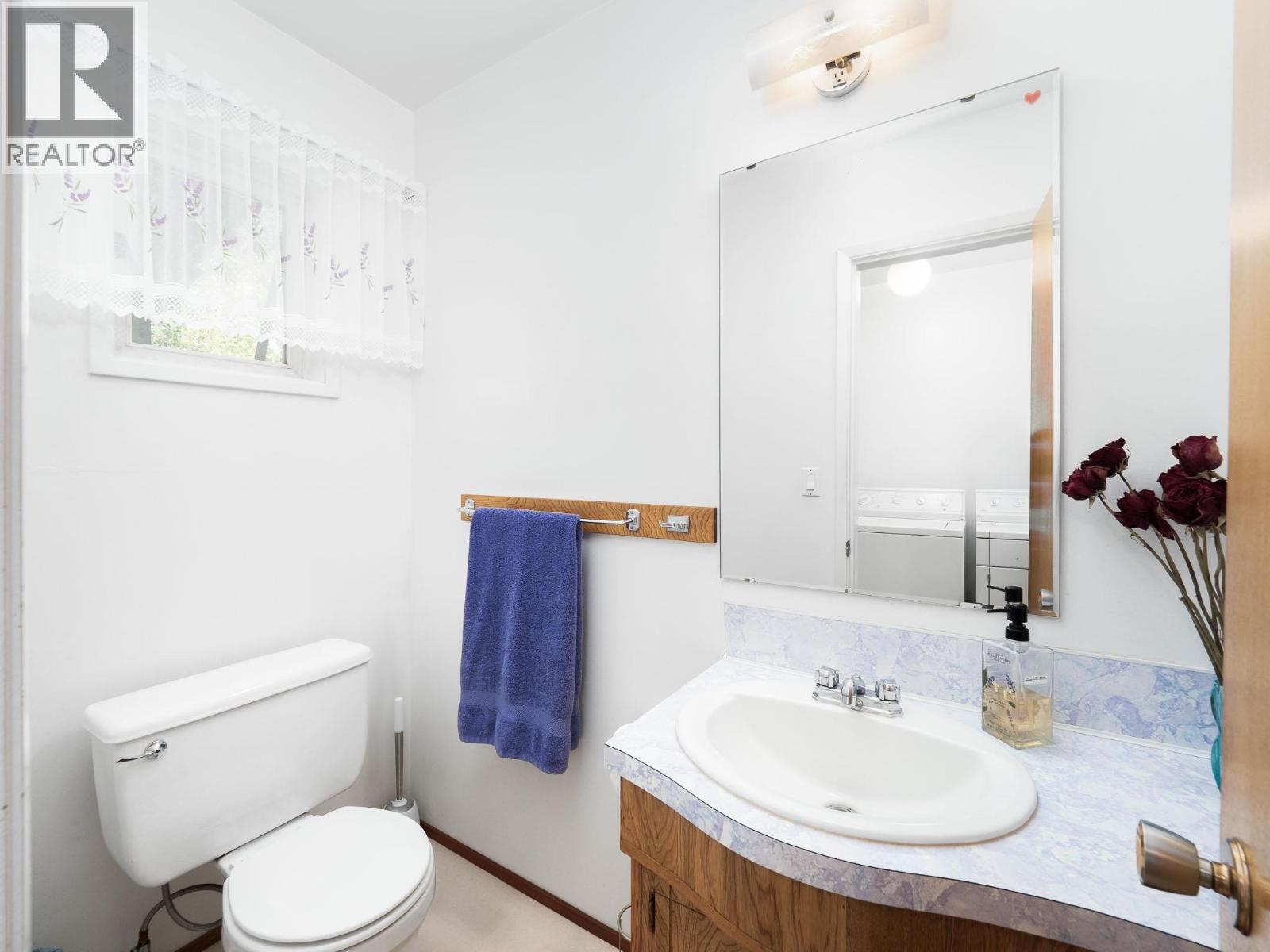 1688 Aintree Drive Property Photo 17
