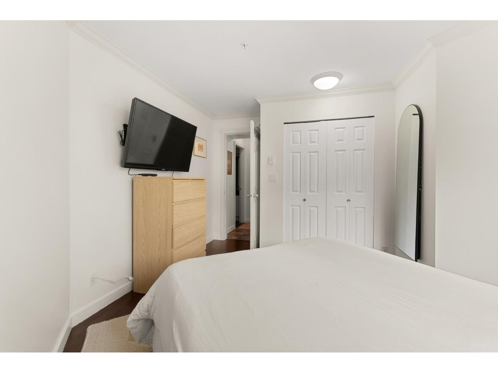 323 15268 105 Avenue Property Photo 18