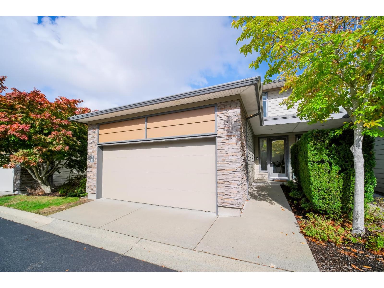 40 2603 162 STREET Property Photo 1
