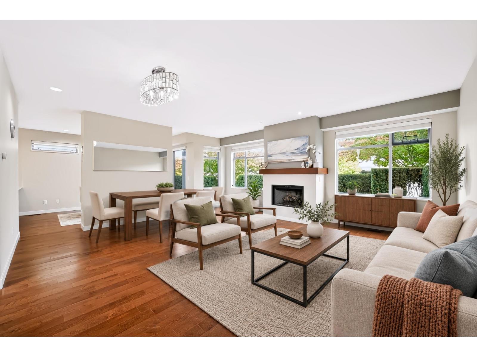 40 2603 162 Street Property Photo 2