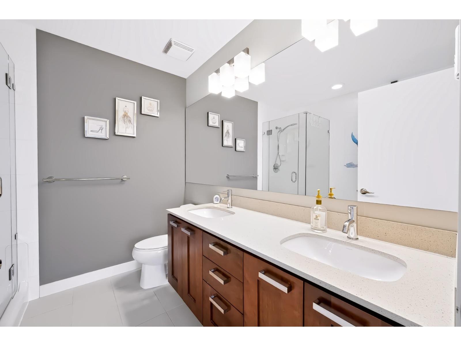 40 2603 162 Street Property Photo 19