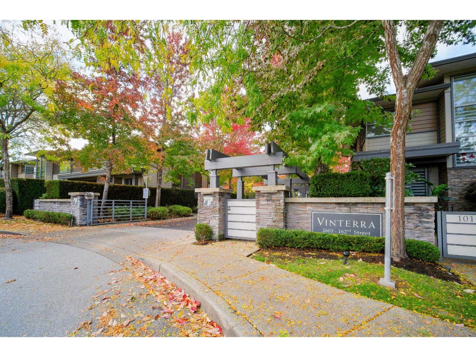 40 2603 162 Street Property Photo 34
