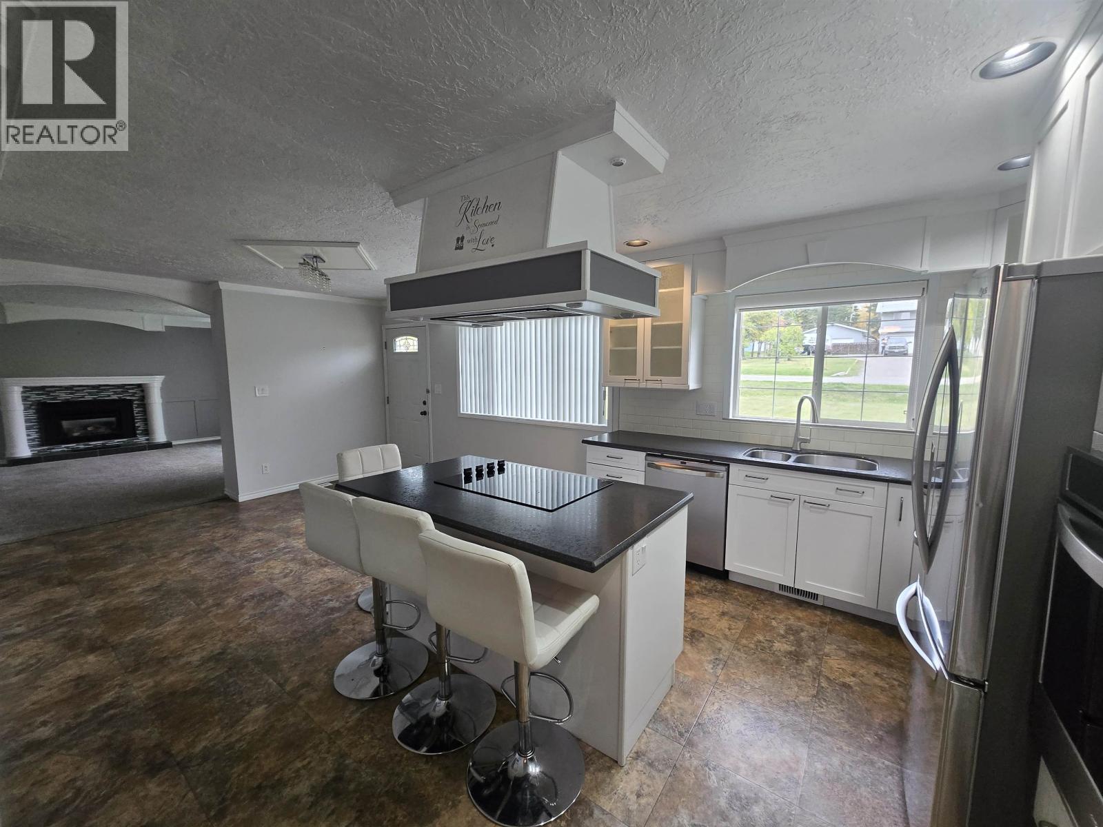 241 S Enemark Road Property Photo 12