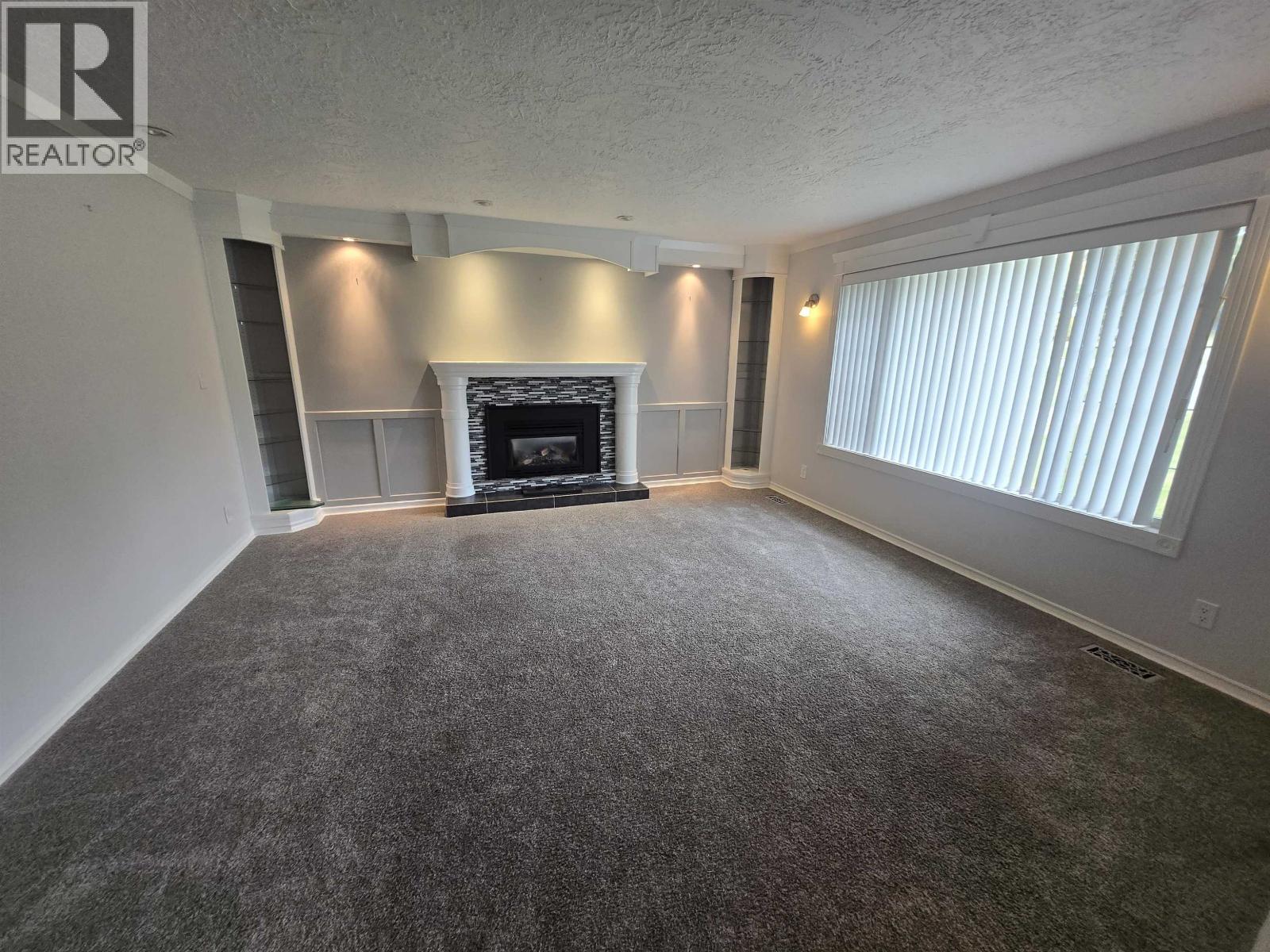 241 S Enemark Road Property Photo 17