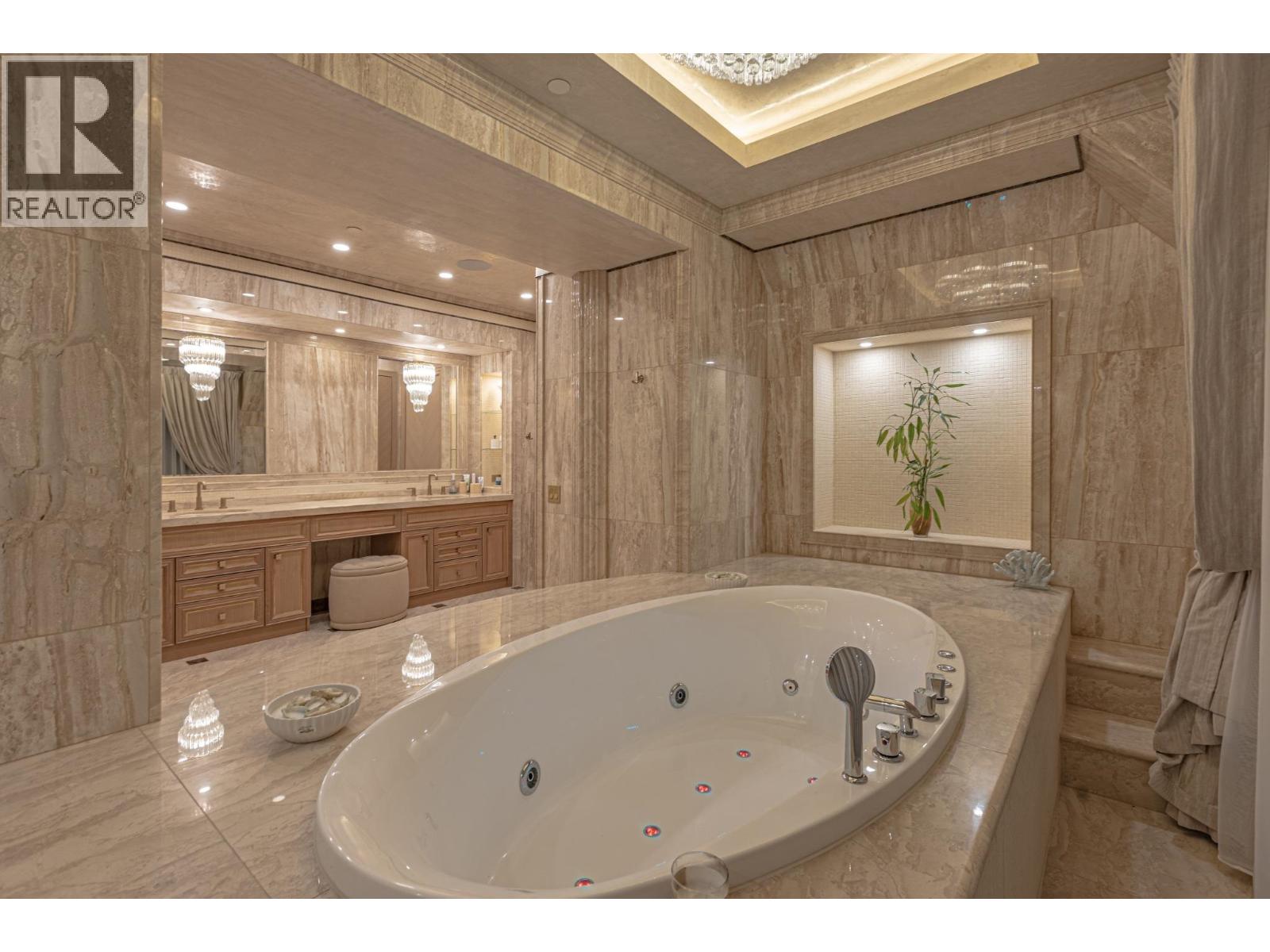2867 Marine Drive Property Photo 29