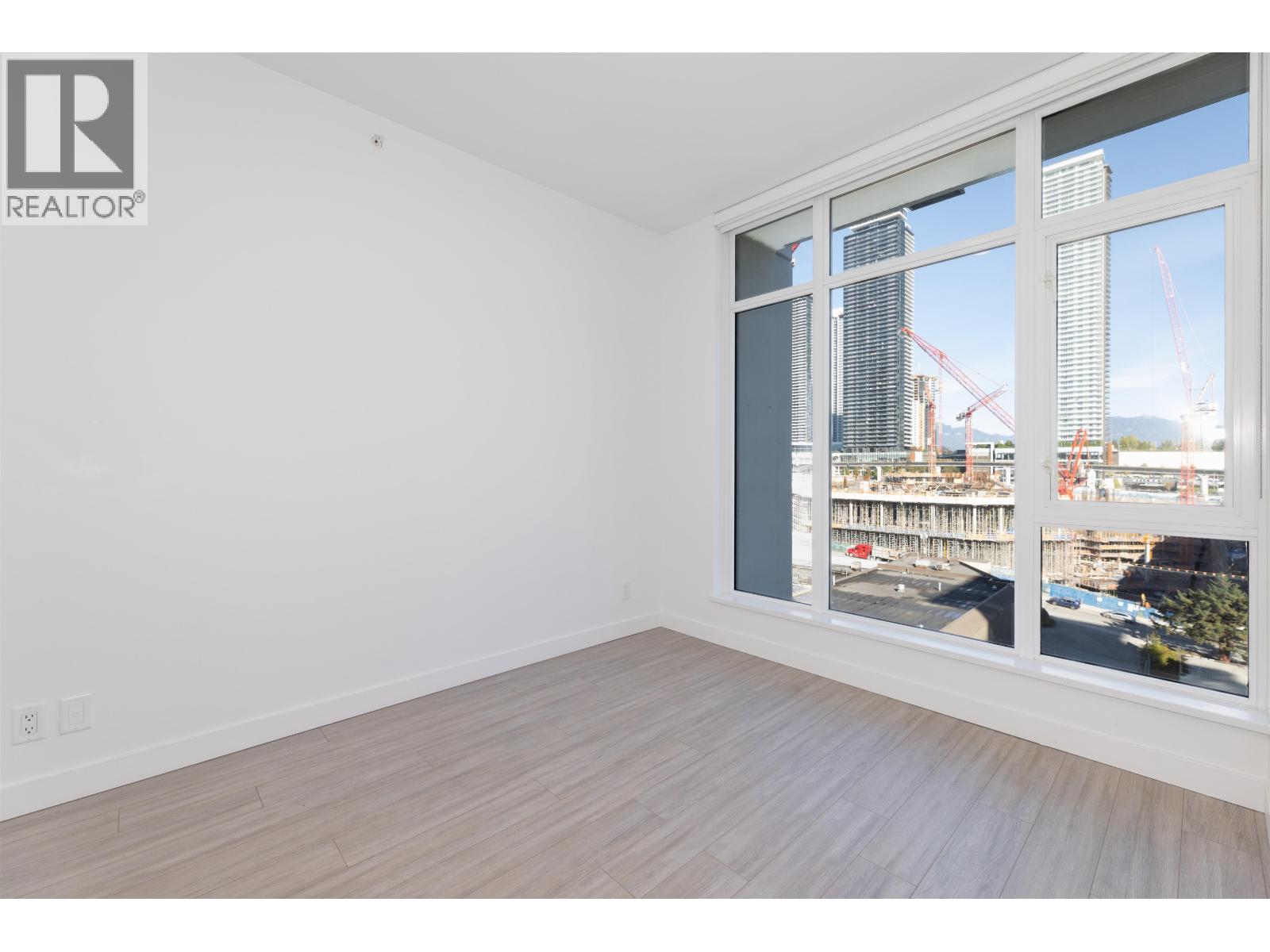 1206 2311 Beta Avenue Property Photo 12