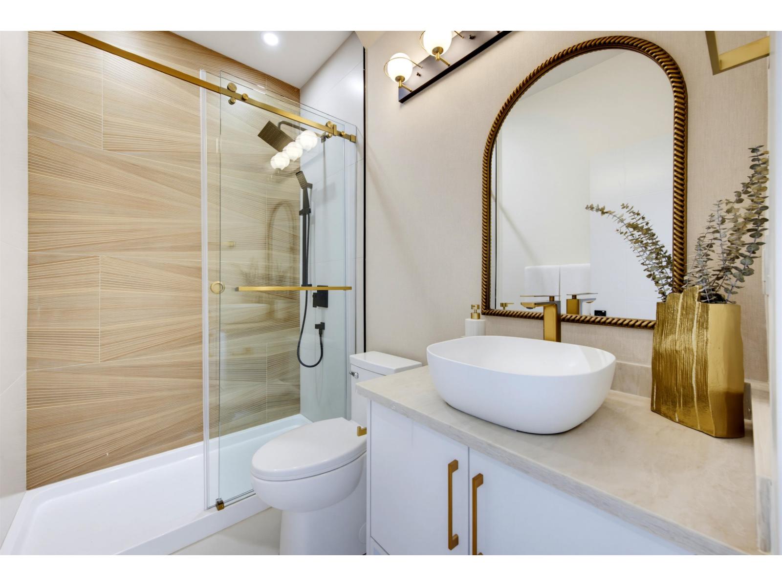 1 19128 61a Avenue Property Photo 6