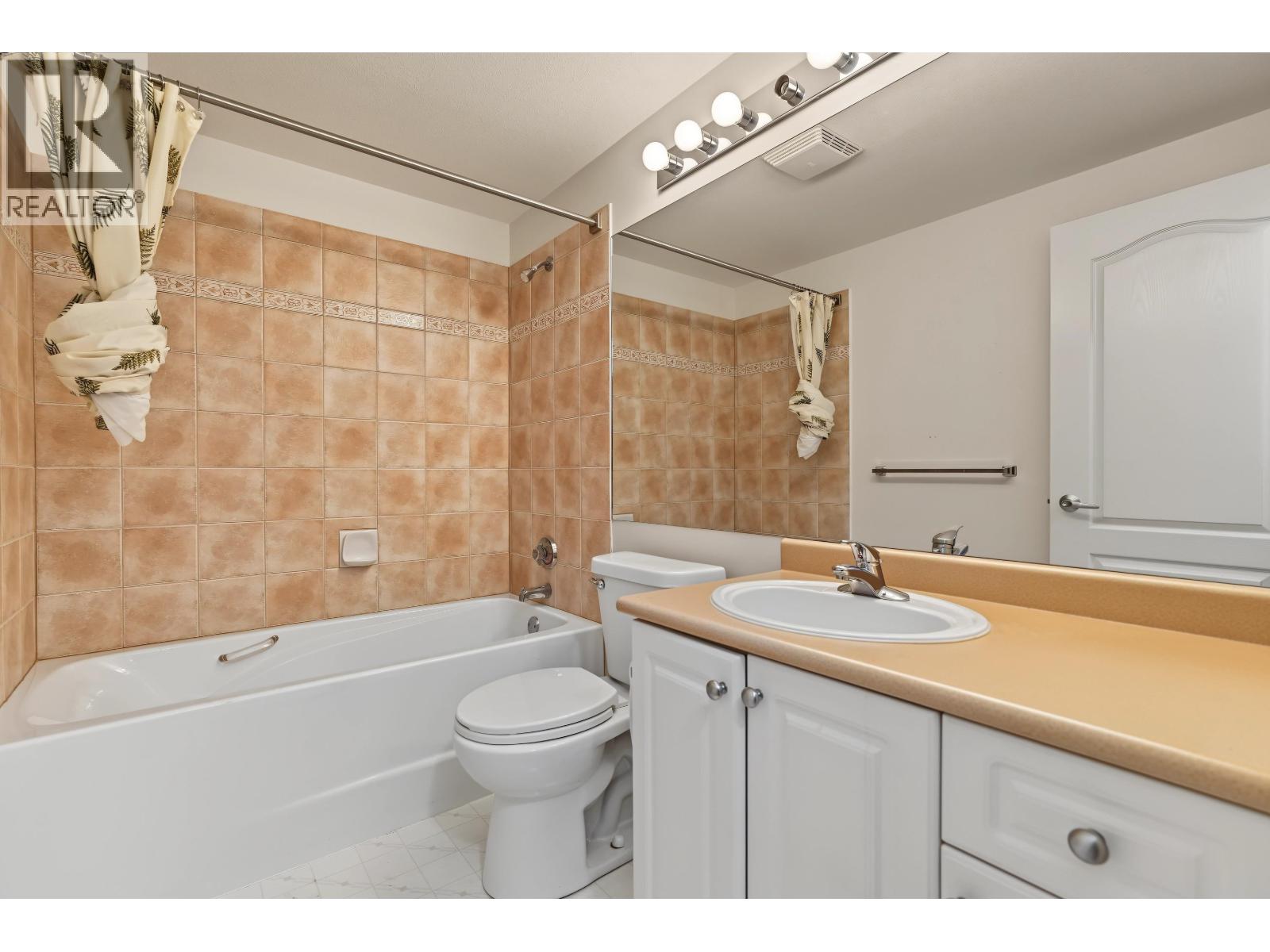 108 12148 224 Street Property Photo 10