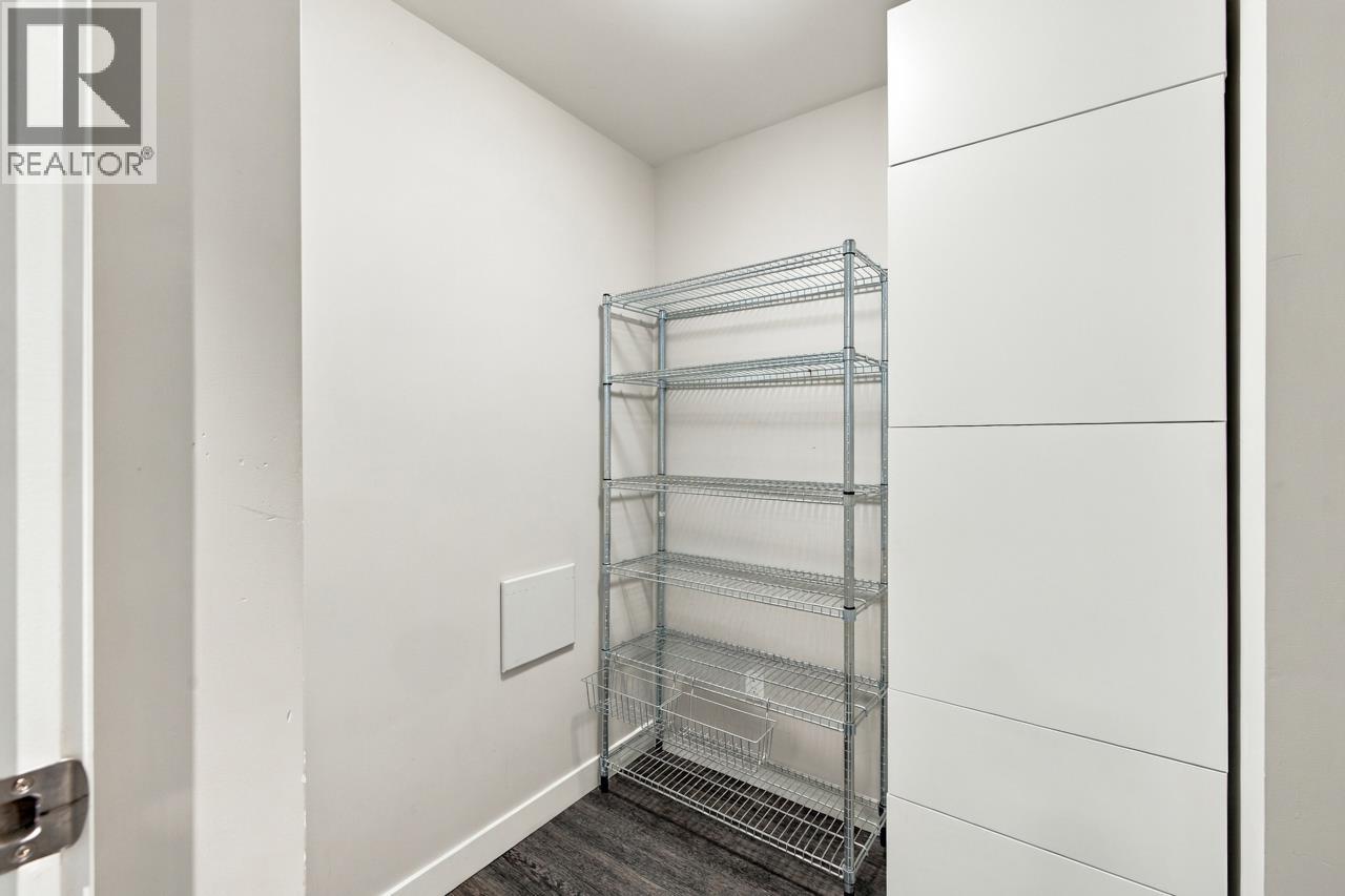 402 1788 Ontario Street Property Photo 11