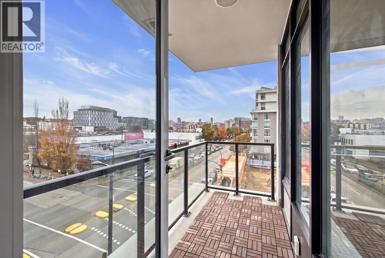 402 1788 Ontario Street Property Photo 22