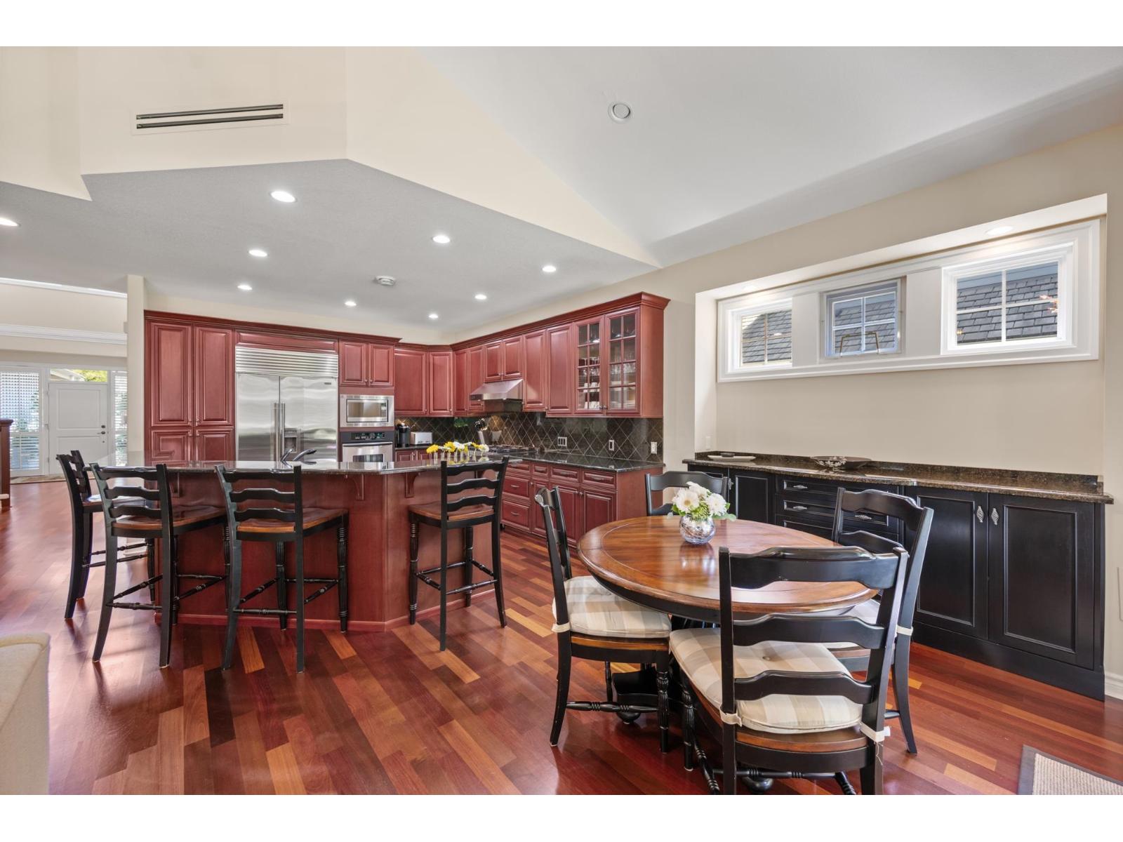 68 15715 34 Avenue Property Photo 13