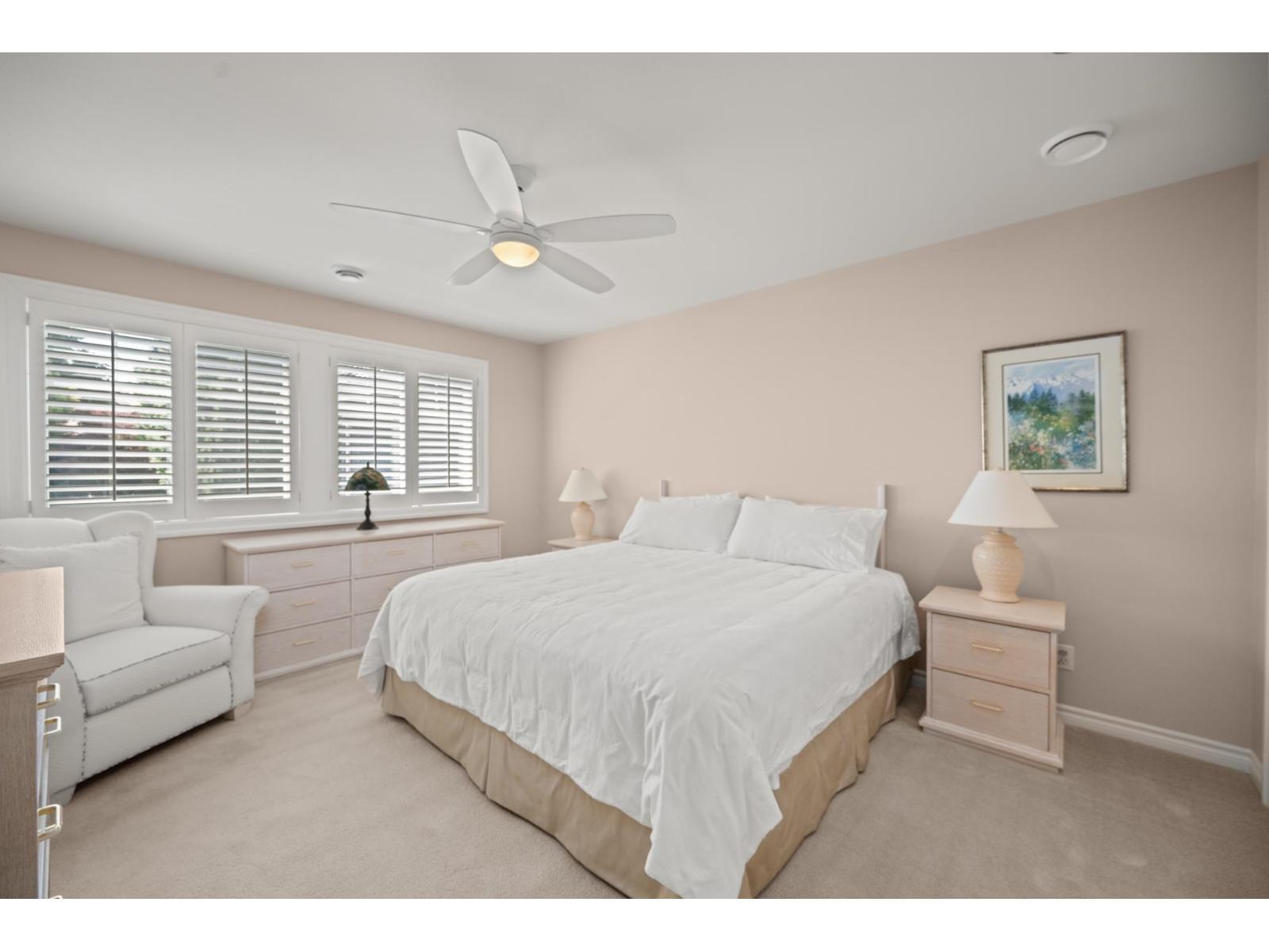 68 15715 34 Avenue Property Photo 15