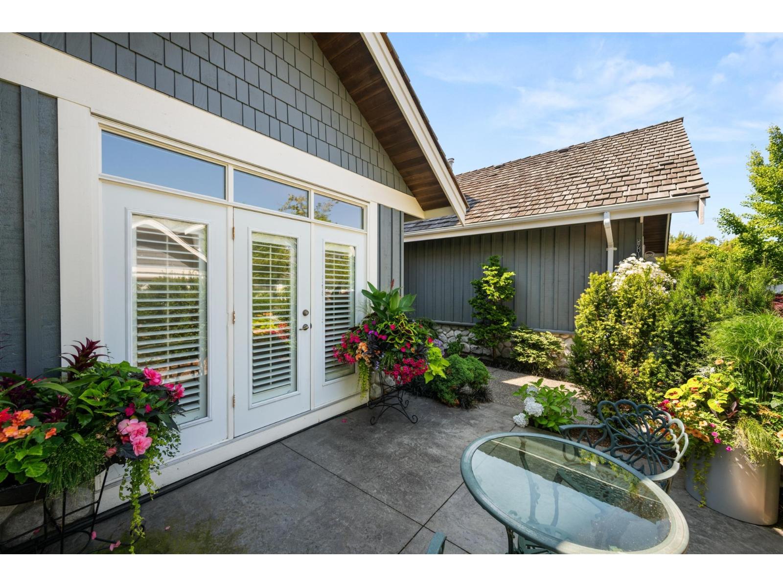 68 15715 34 Avenue Property Photo 38