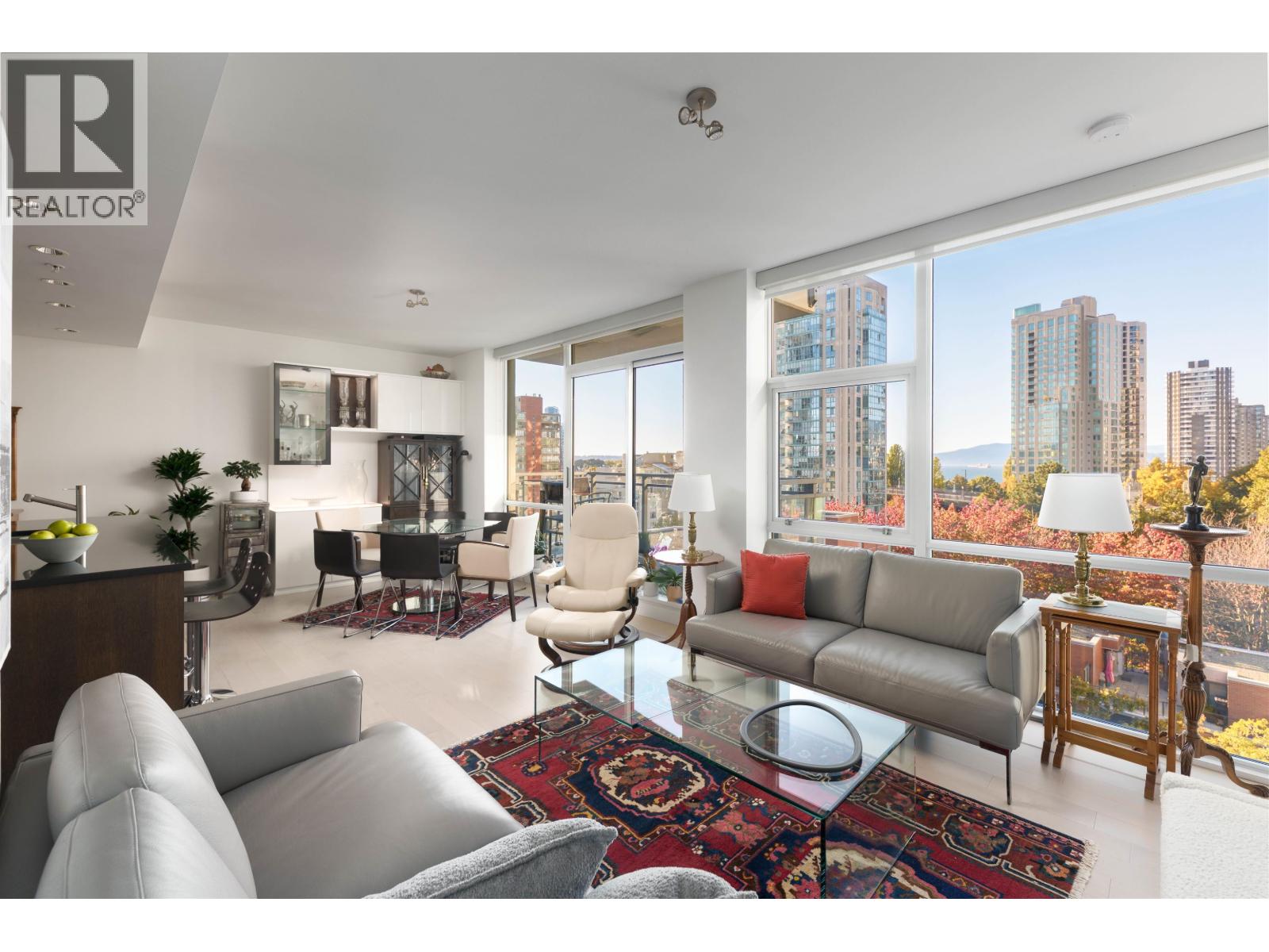 801 1455 HOWE STREET Property Photo 1
