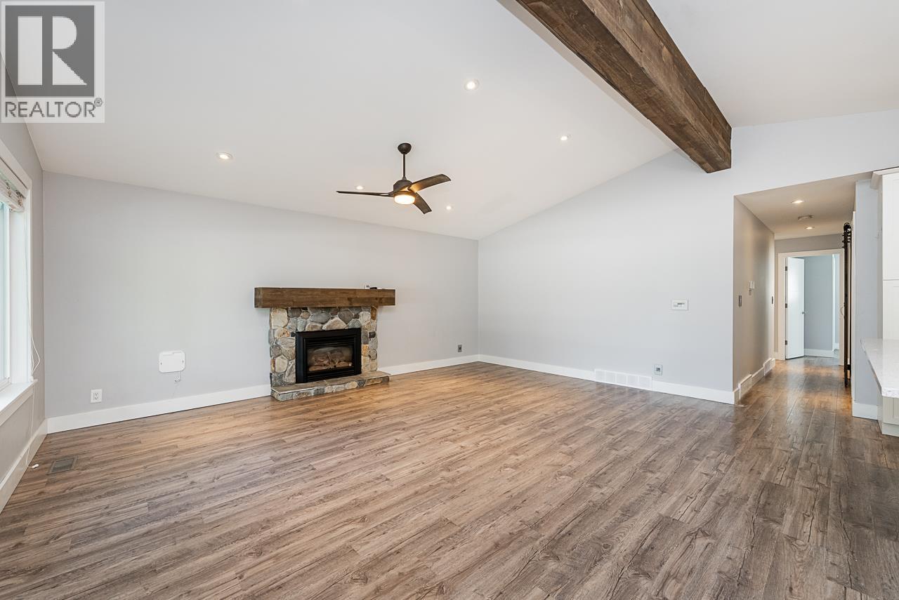 22928 117 Avenue Property Photo 6