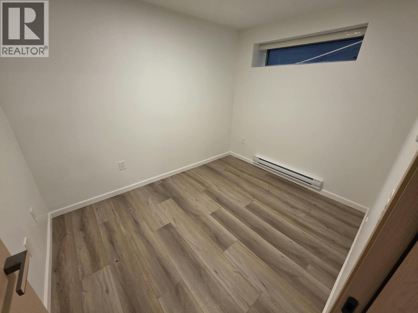 One Bedroom Basement-xx W 63 Avenue Property Photo 8