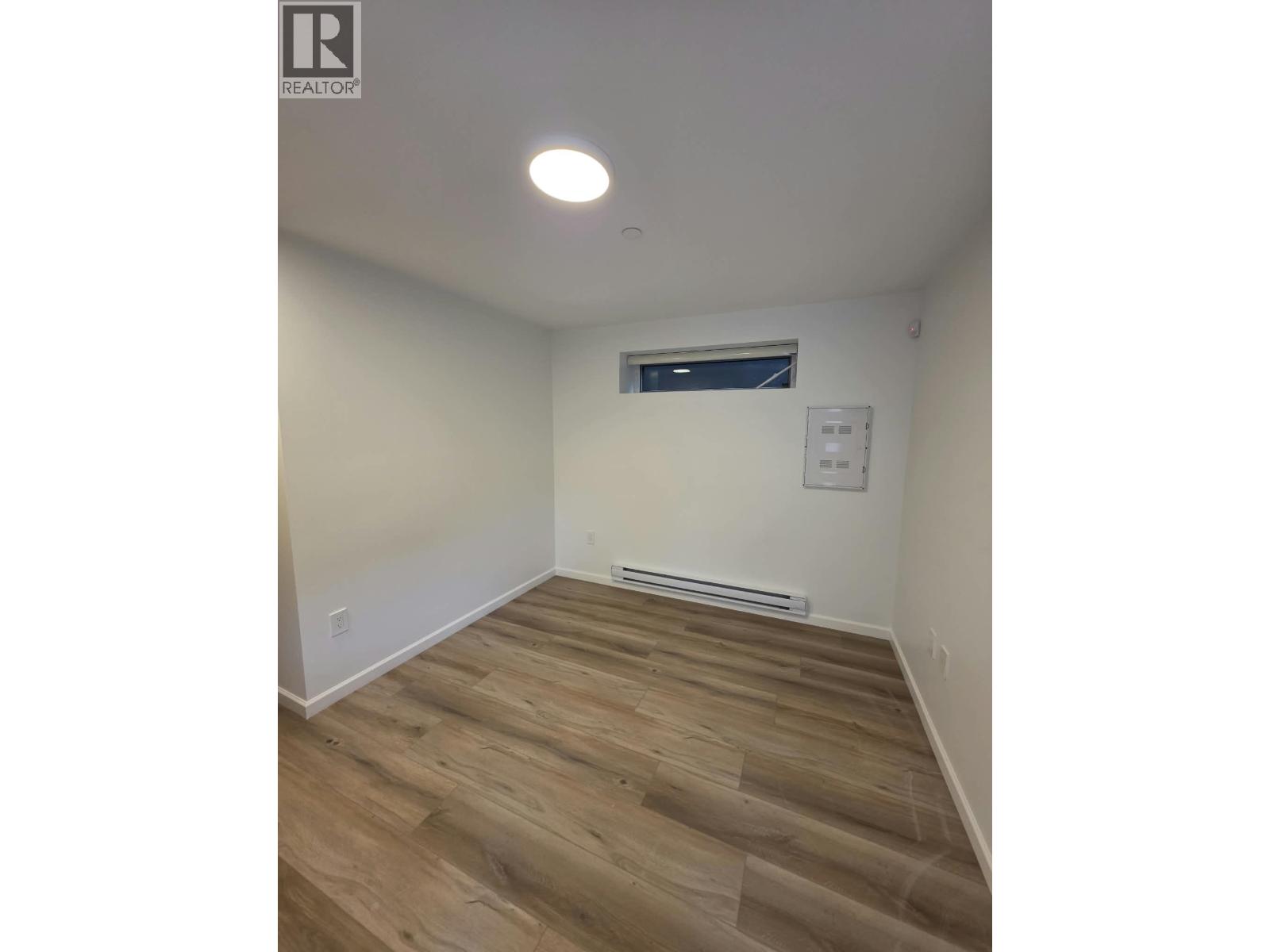 One Bedroom Basement-xx W 63 Avenue Property Photo 9