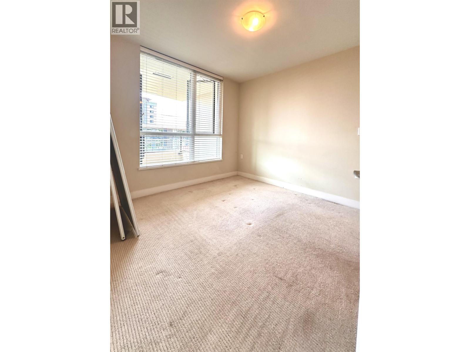 503 160 W 3rd Street Property Photo 16