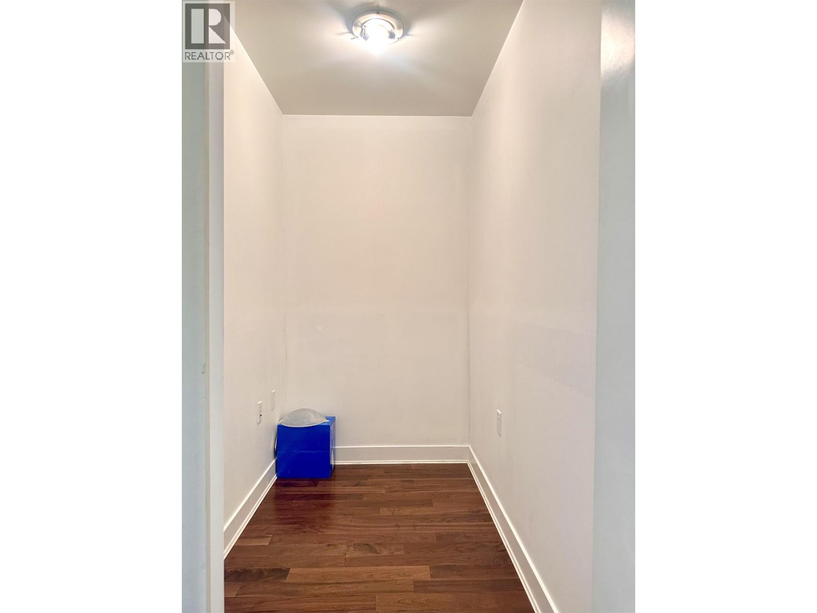 503 160 W 3rd Street Property Photo 22