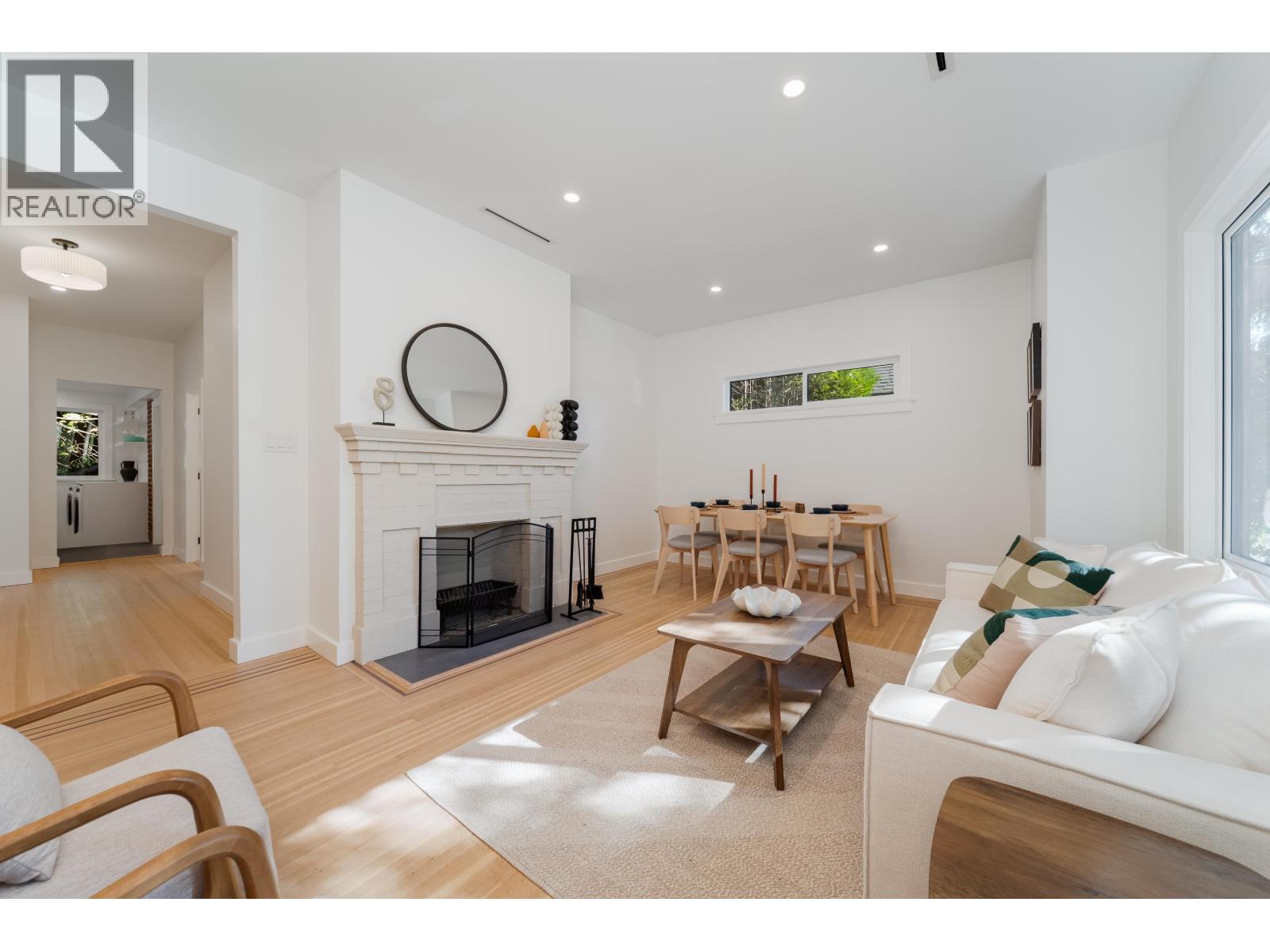 2280 Blenheim Street Property Photo 3