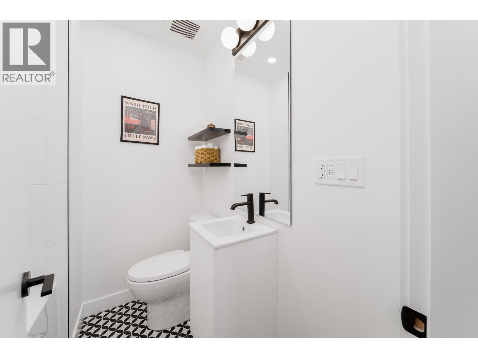2280 Blenheim Street Property Photo 13