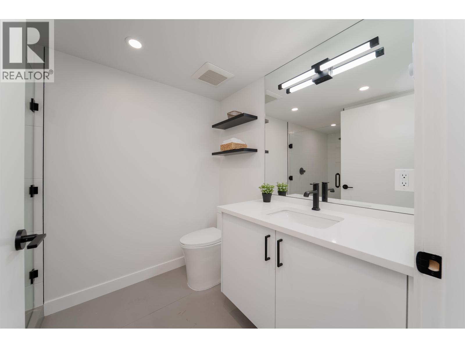 2280 Blenheim Street Property Photo 27