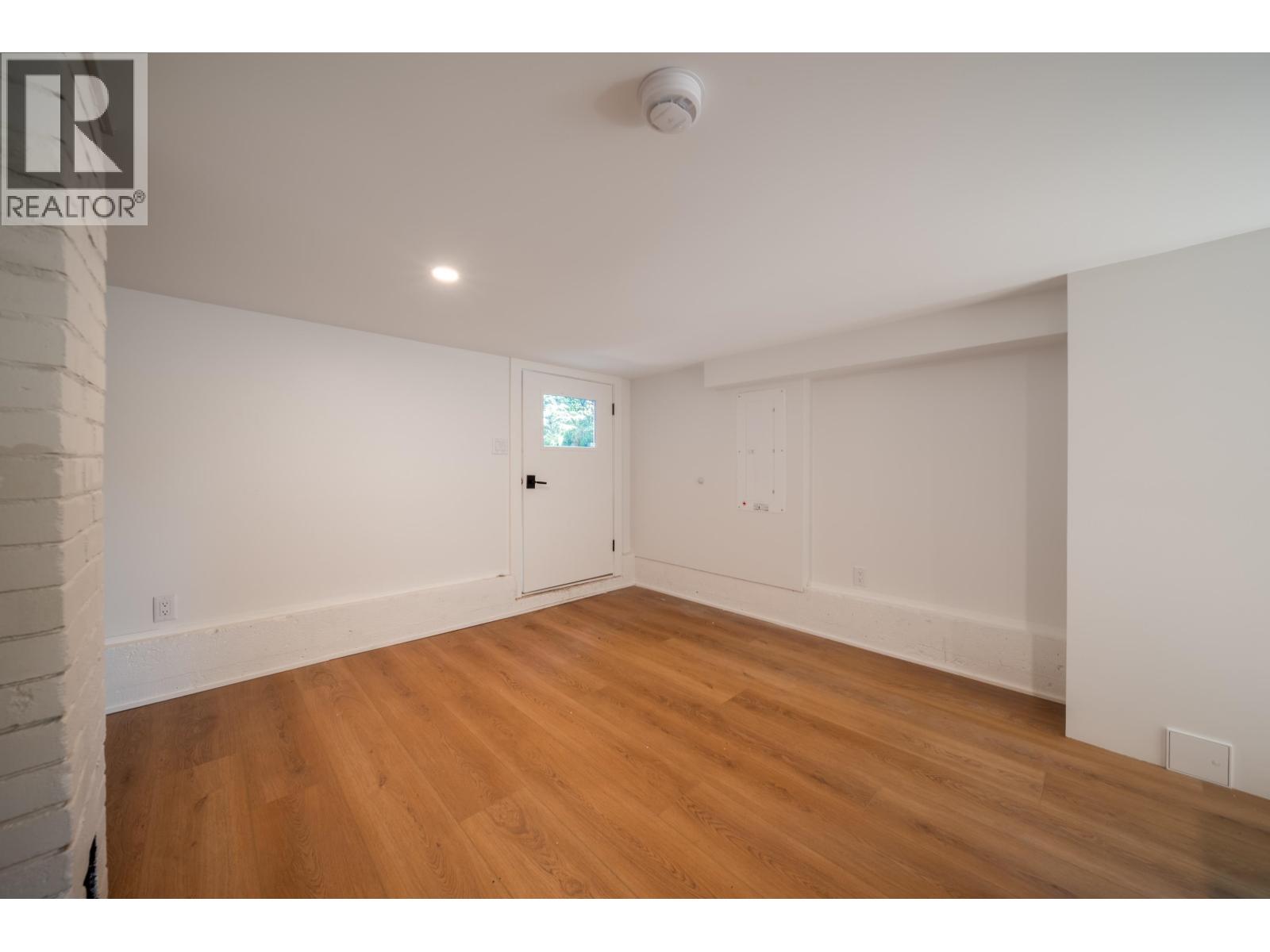 2280 Blenheim Street Property Photo 28