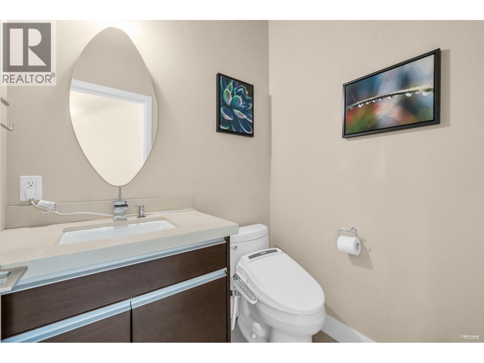 4742 Caulfeild Drive Property Photo 15