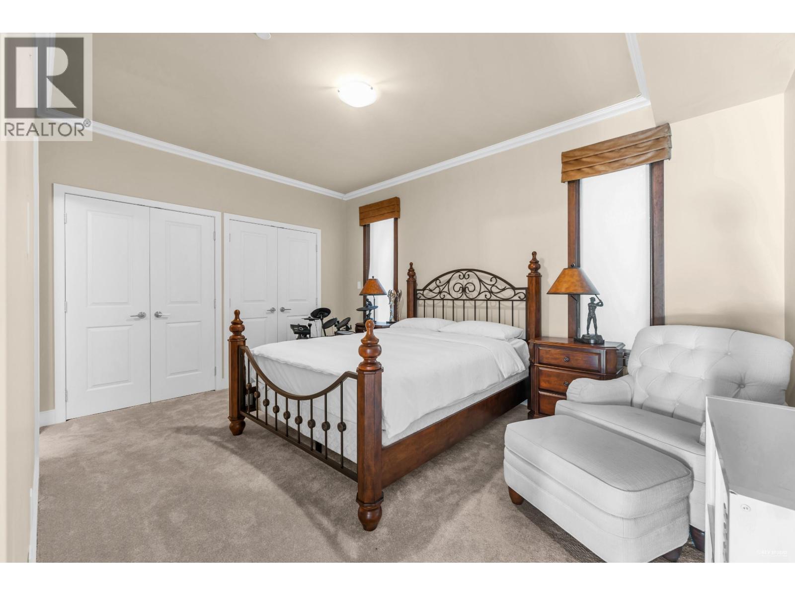 4742 Caulfeild Drive Property Photo 17