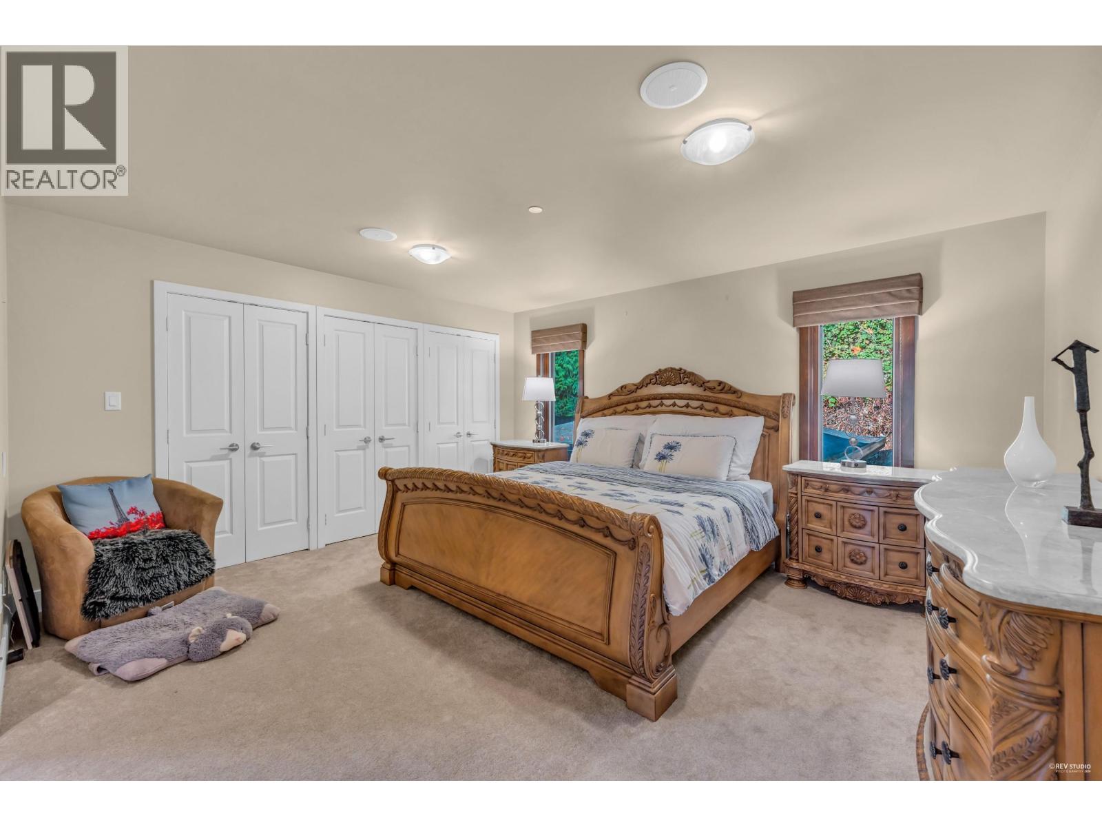 4742 Caulfeild Drive Property Photo 31